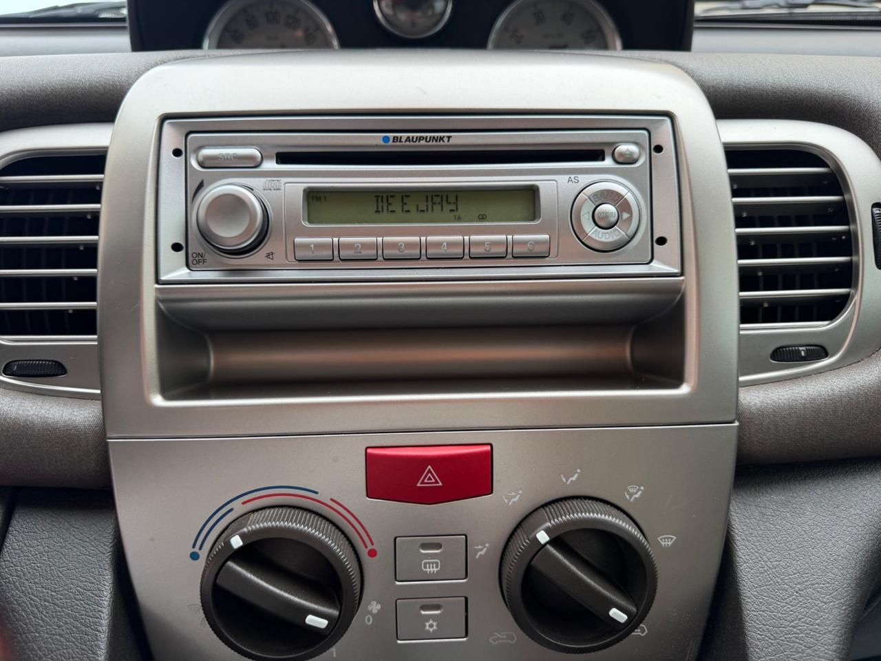 Lancia Ypsilon 1.2 Benzina - 48.000 KM !!