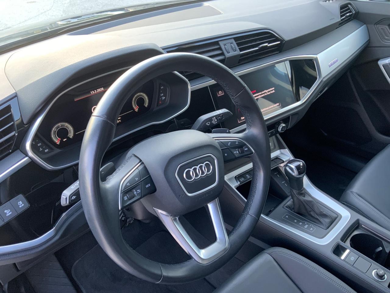 Audi Q3 35 TDI quattro S tronic Business Advanced