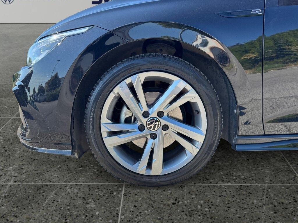 Volkswagen Golf 1.5 etsi 130CV DSG R-Line (MHEV)