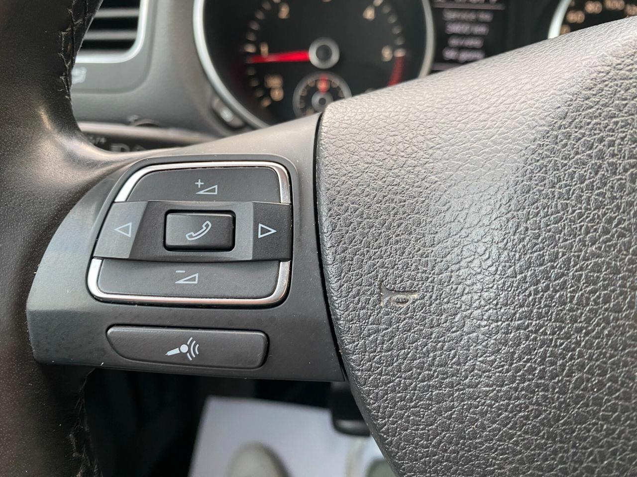 VOLKSWAGEN Golf 6 SW 1.6 TDI DSG GARANTITA