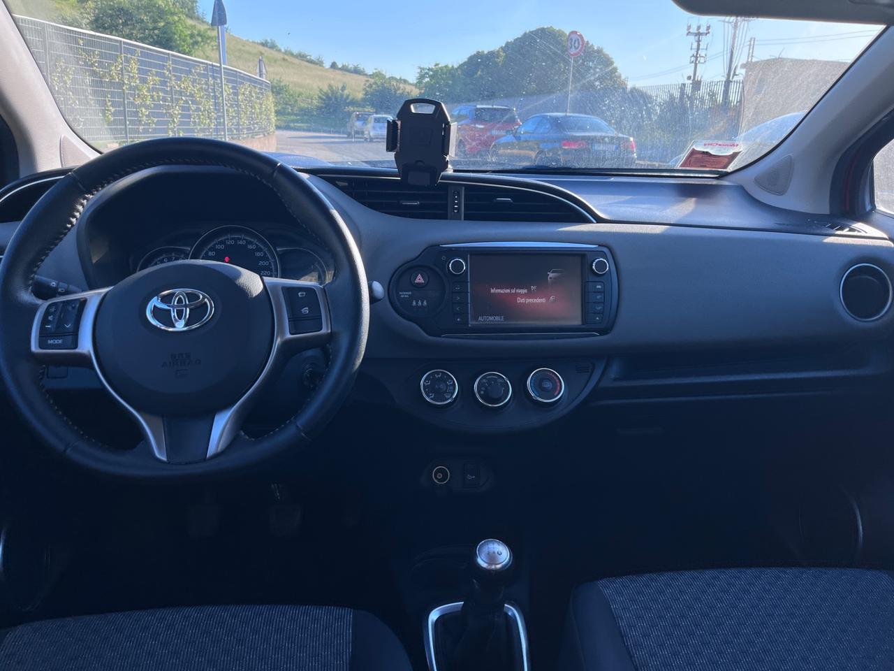 Toyota Yaris 1.0 5 porte