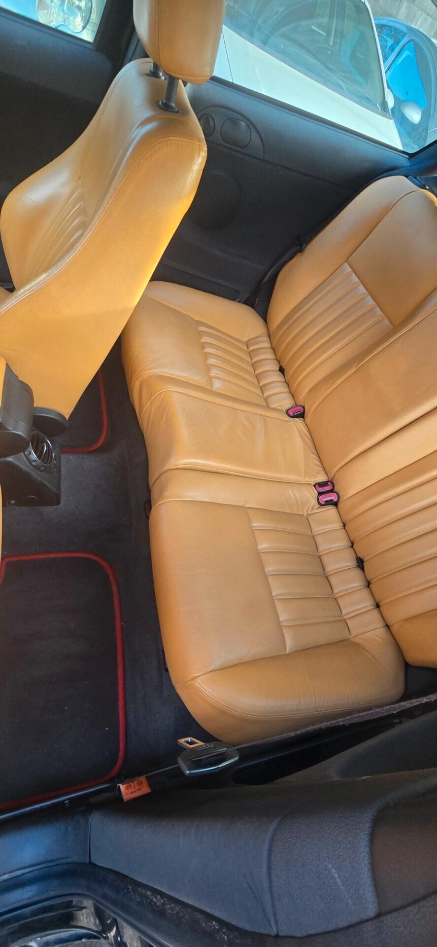 Alfa Romeo 147 1.6i benzina iscritta Asi