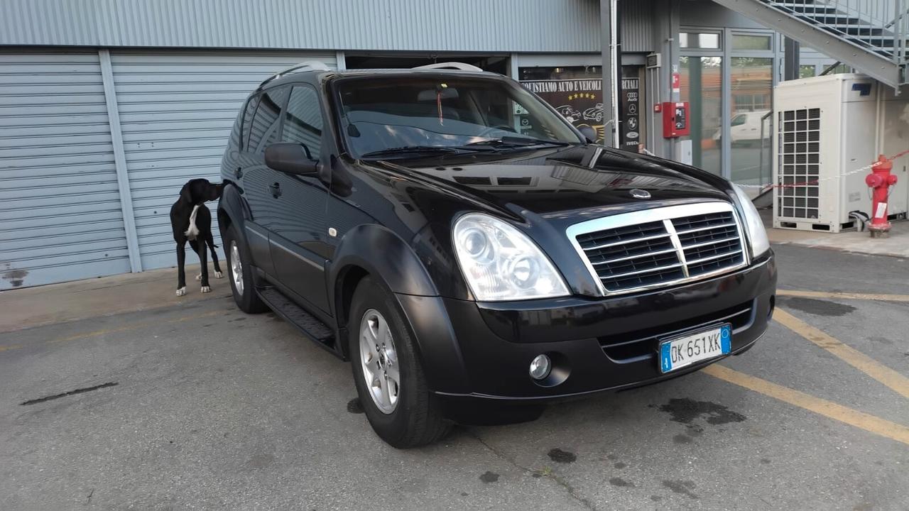 Ssangyong REXTON II 2.7 XDi TOD premium
