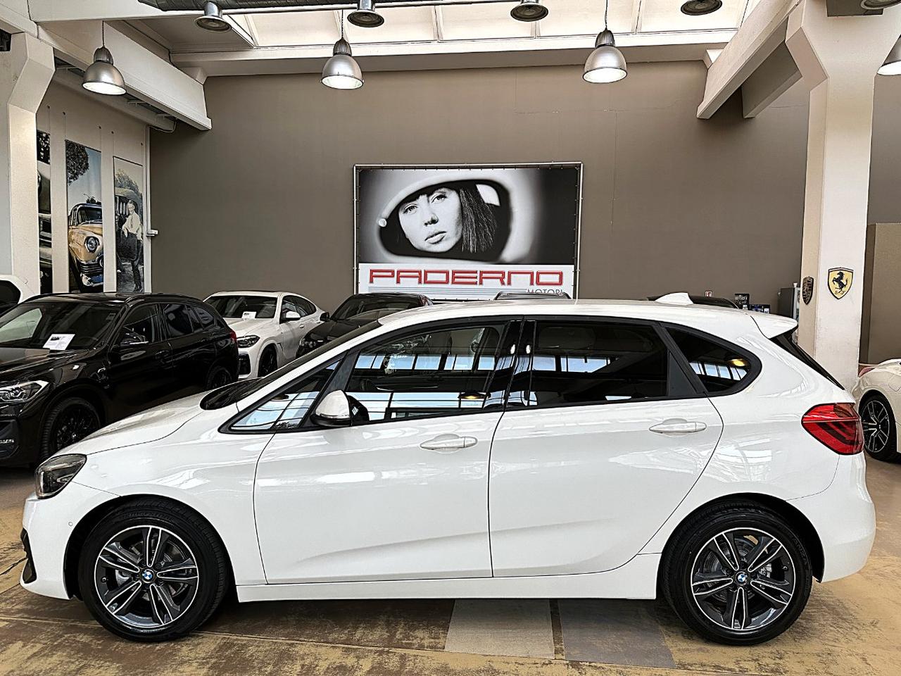 BMW 218 i Active Tourer Sport 140cv auto