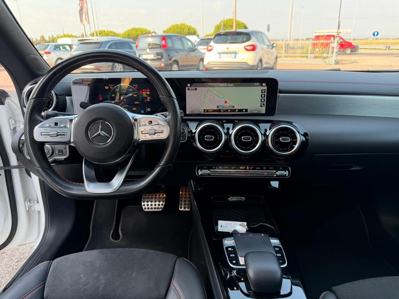 Mercedes-benz 2019 CLA 200 d Automatic Shooting Brake Premium