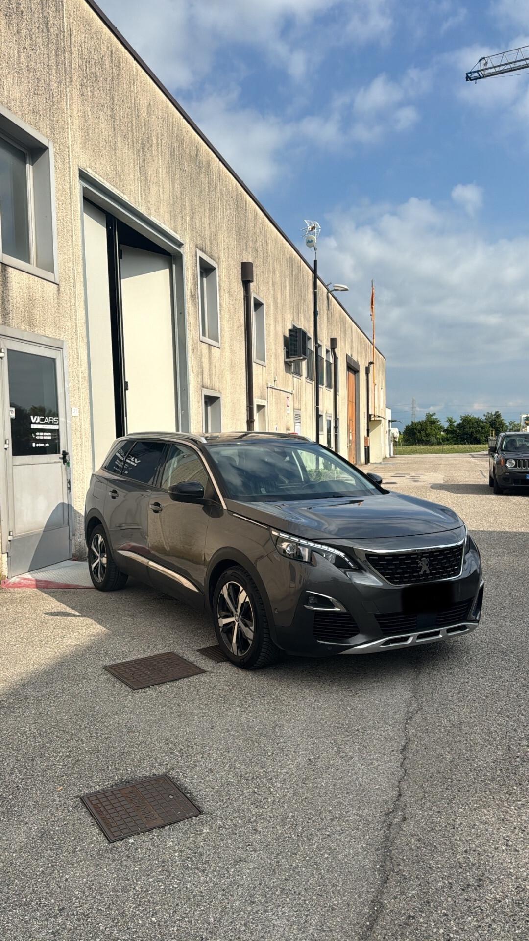 Peugeot 5008 7 POSTO