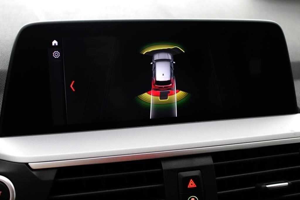 BMW X3 sDrive 18d Aut. *LED *Carplay