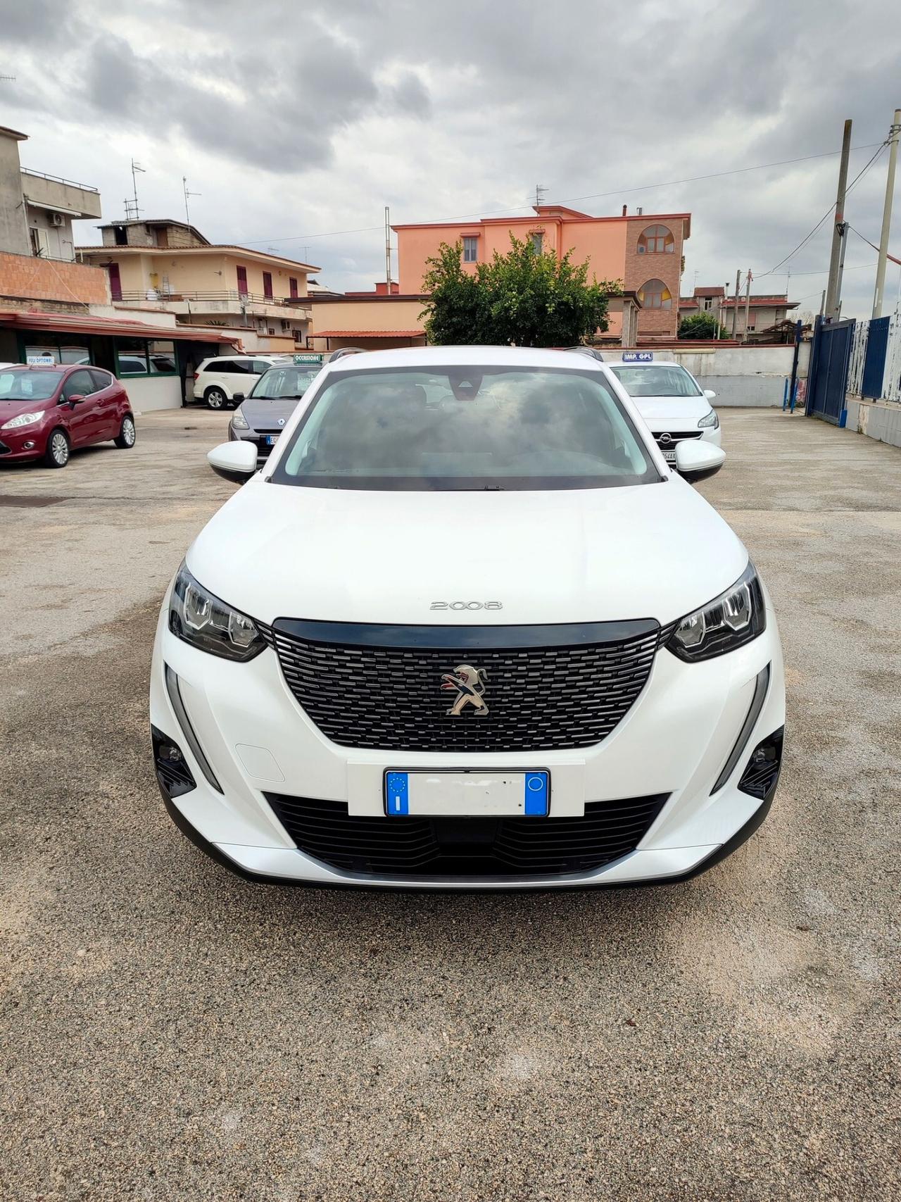 Peugeot 2008 PureTech 100 S&S Allure