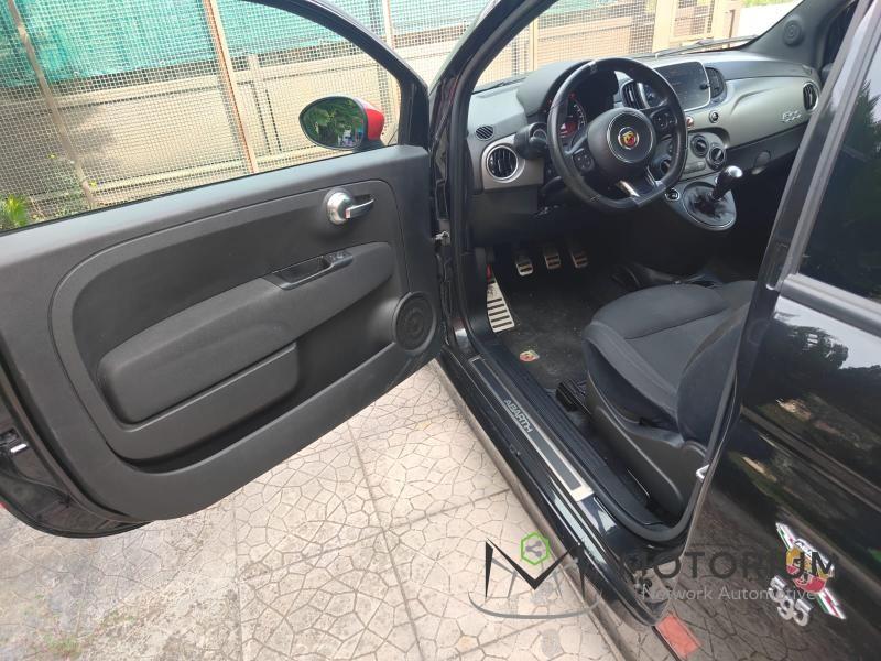 Abarth 500 1.4 Turbo T-Jet 160 CV