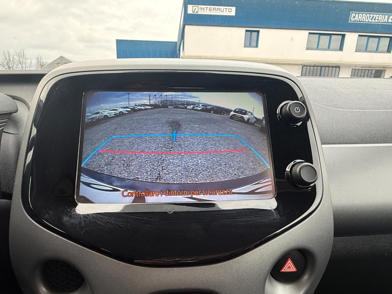 Toyota Aygo 1.0 VVT-i 72 CV 5 porte x-business