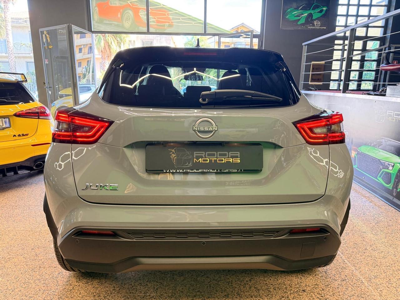 Nissan Juke 1.0 DIG-T 114 CV Tekna