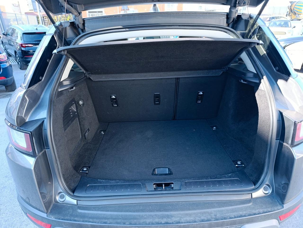 Land Rover Range Evoque 2.0 TD4 150 CV 5p. Pure