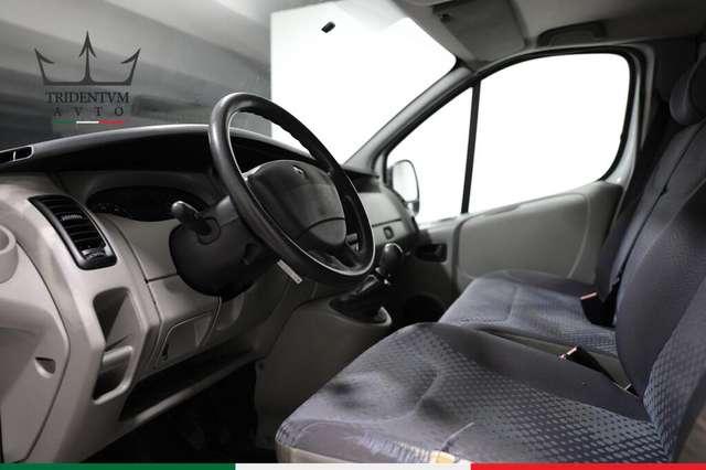 Renault Trafic T27 2.0 dci 115cv L1H1 Ice