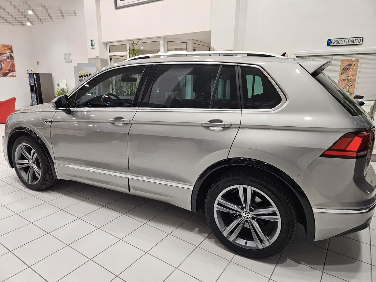 Volkswagen Tiguan 1.6 TDI R-Line