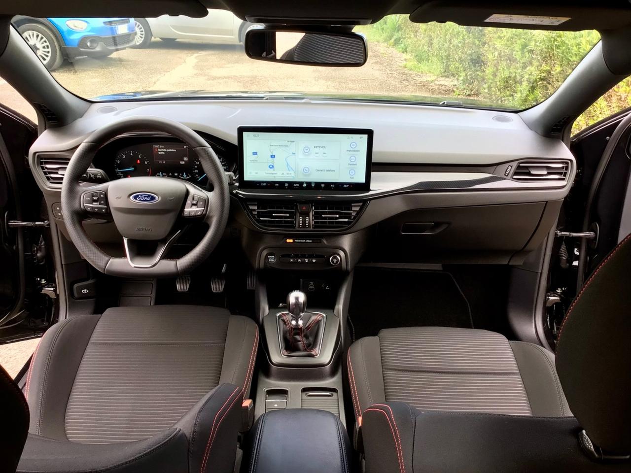 Ford Focus 1.0 EcoBoost Hybrid 125 CV 5p. ST-Line