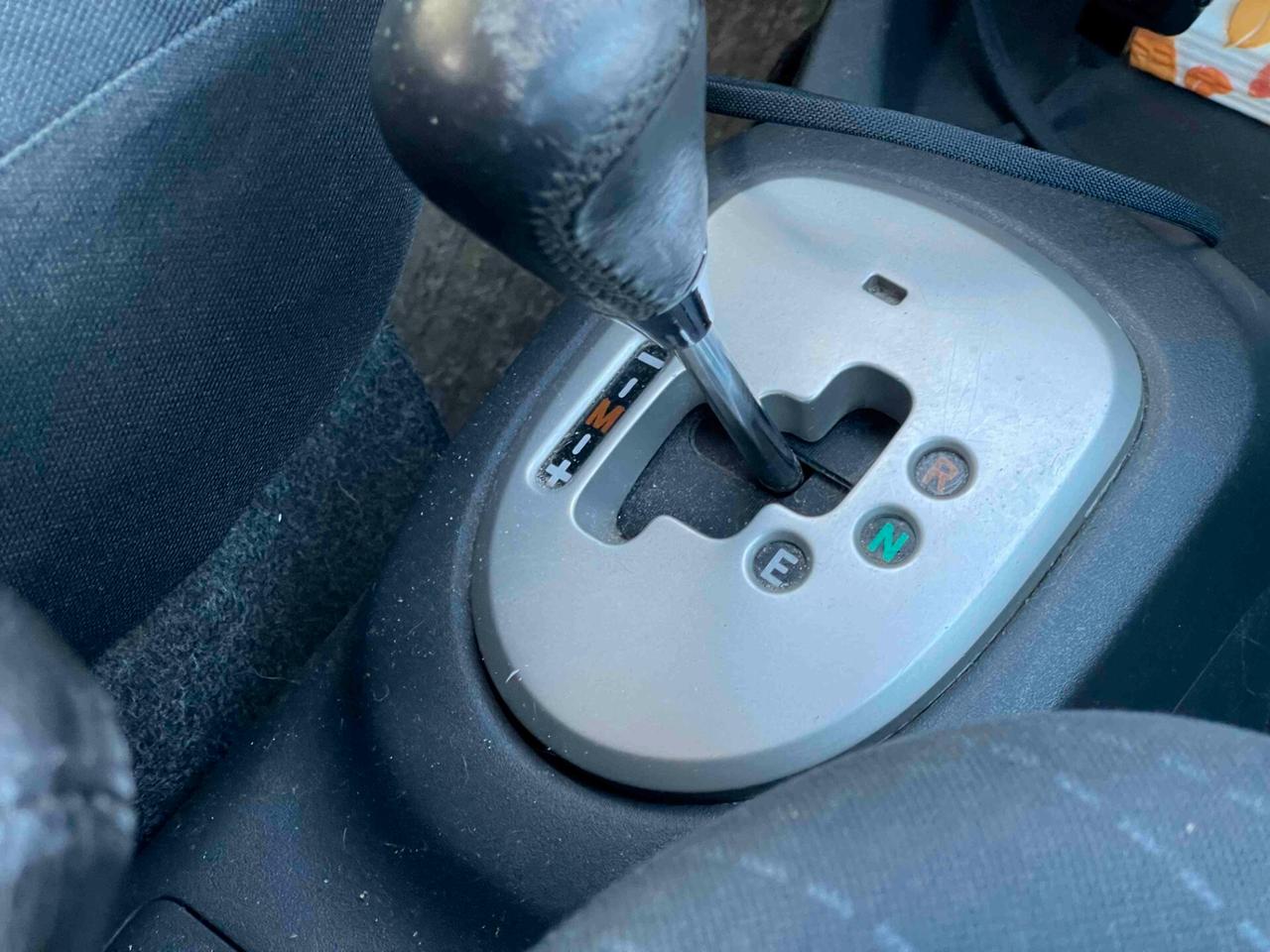 Toyota Yaris 1.4 D-4D 5 porte Sol NEOPATENTATI AUTOMATICA