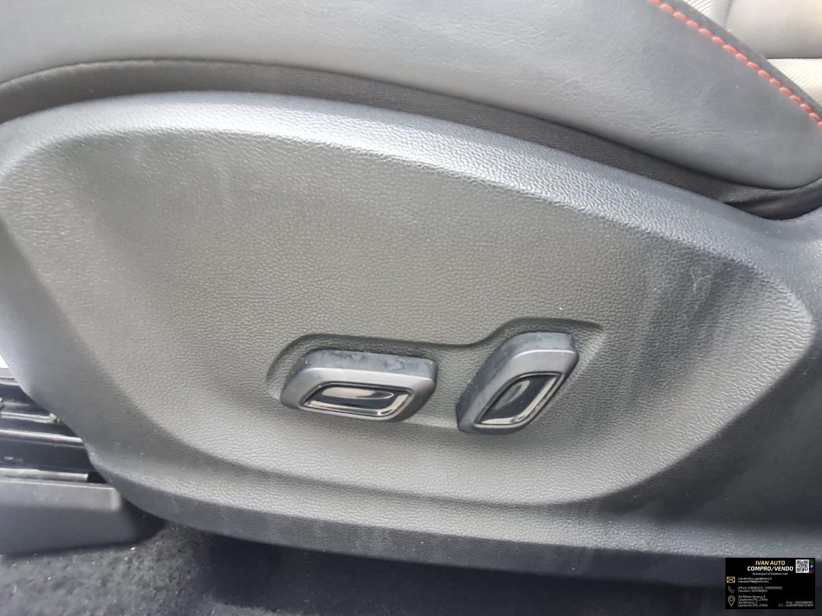 MG ZS Luxury Benzina-45.000 Km - Anno 2023