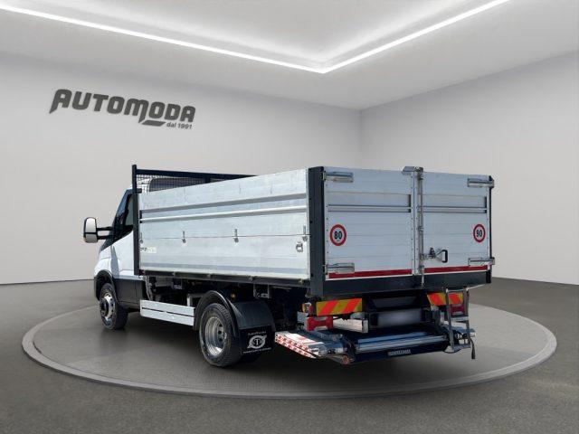 IVECO Daily ribaltabile trilaterale e sponda