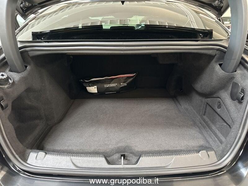 Jaguar XE Diesel 2.0d i4 mhev R-Dynamic S rwd 204cv auto