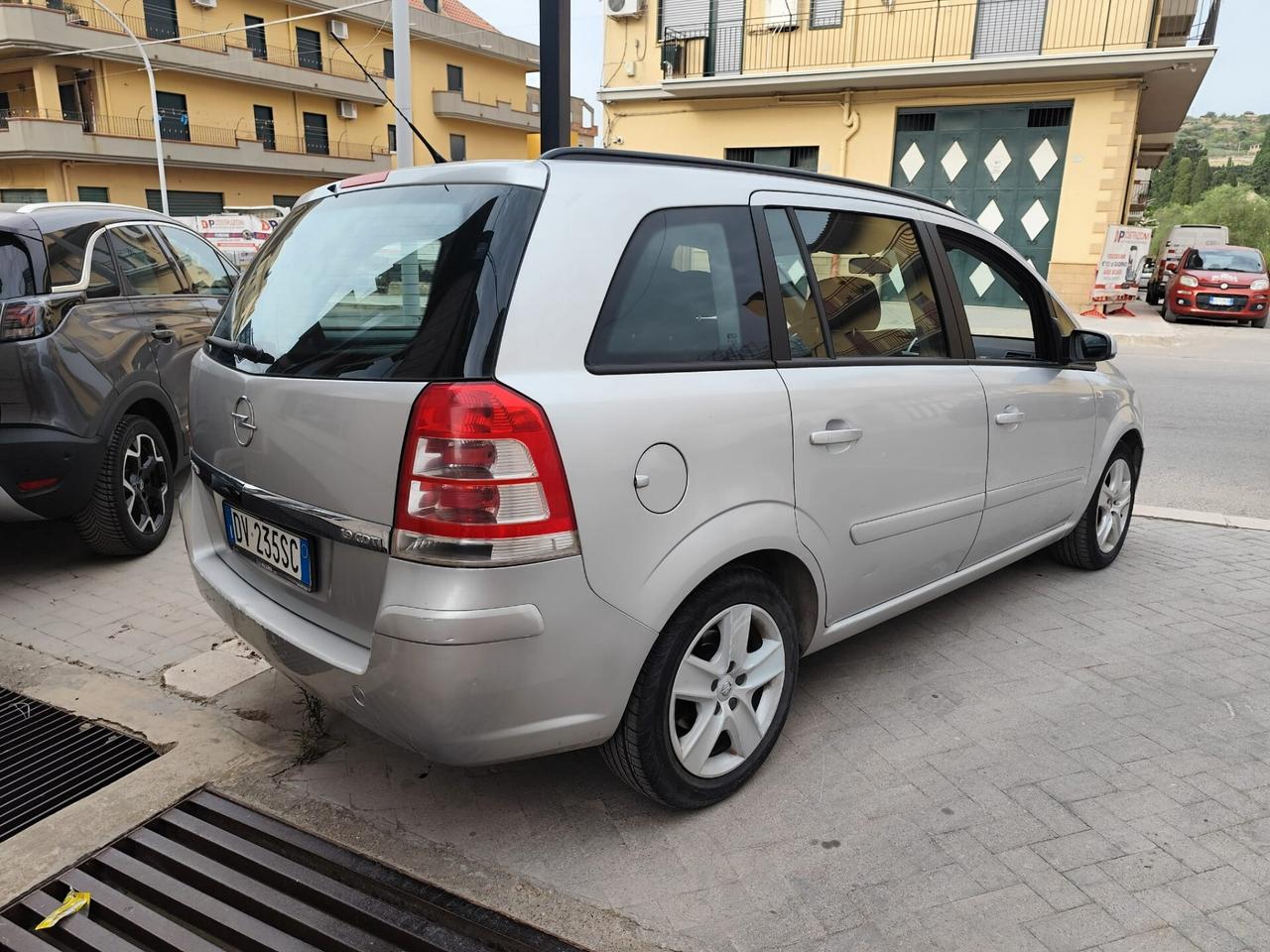 Opel Zafira 1.9 CDTI 120CV Enjoy