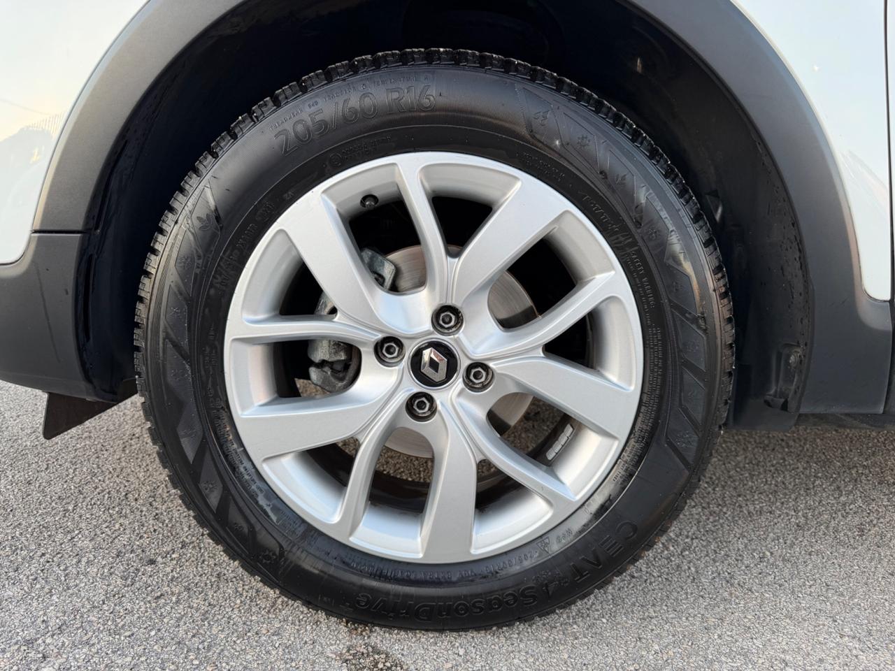 RENAULT CAPTUR TCE 90 CV FULL LED PERLATA MY20