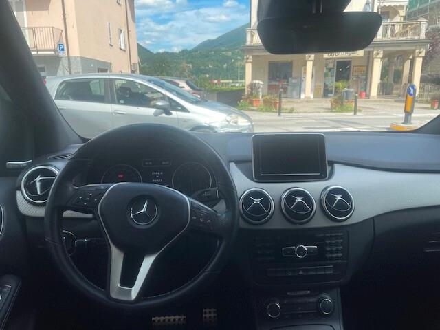 Mercedes-benz B 180 B 180 BlueEFFICIENCY Premium