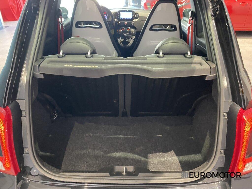 Abarth 595 1.4 T-Jet esseesse