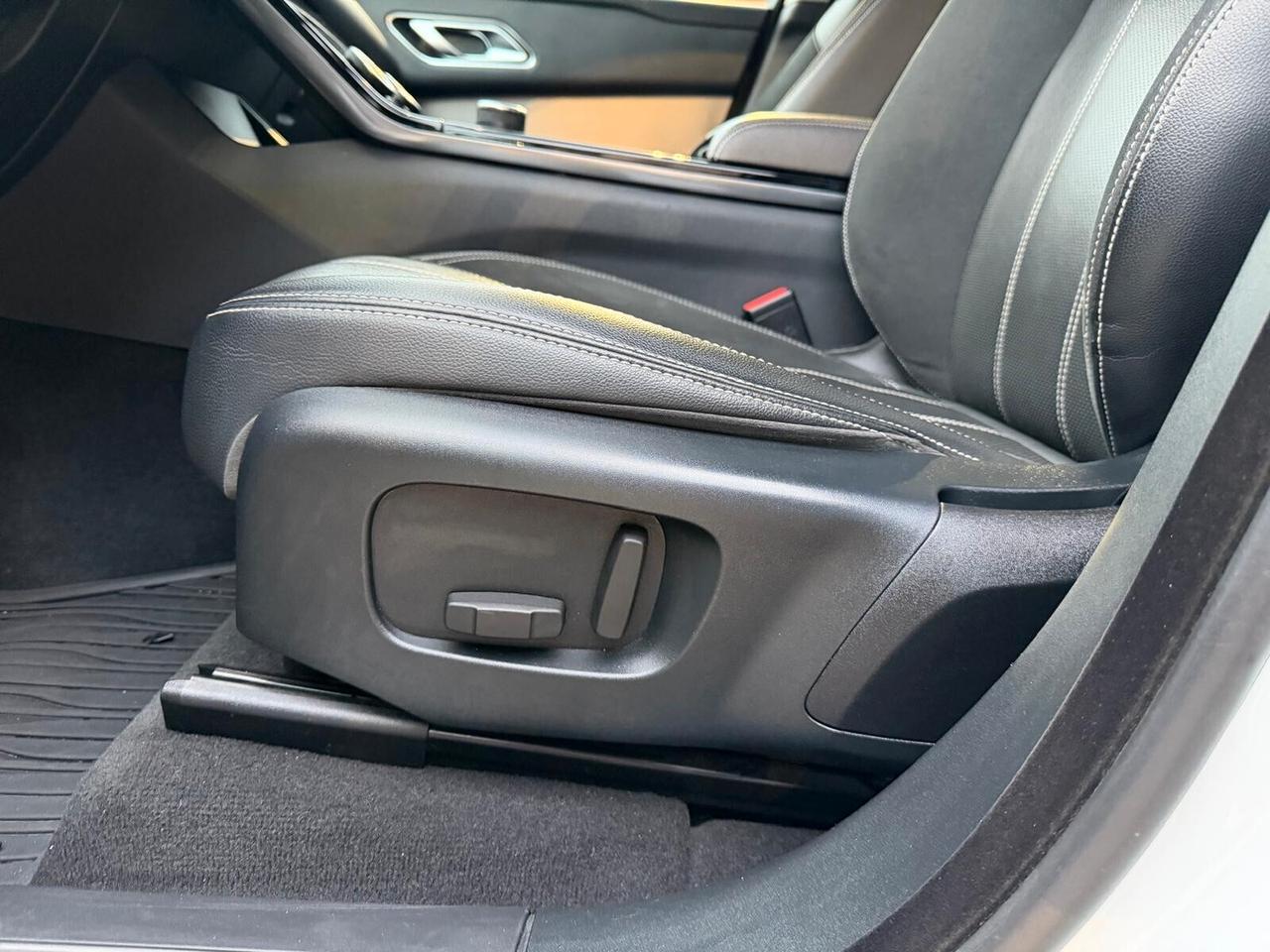 Land Rover Range Velar 2.0D I4 240 CV R-Dynamic S