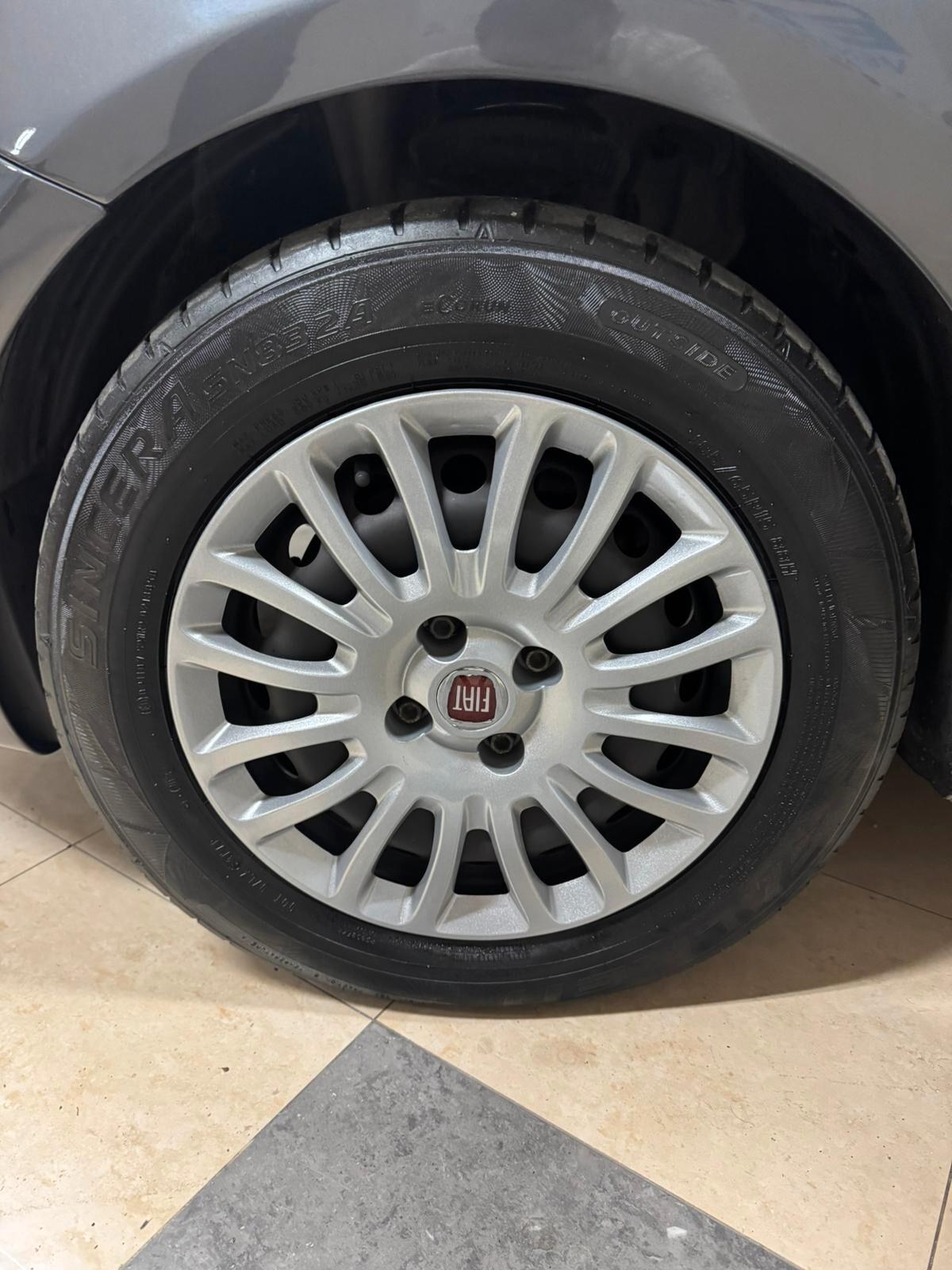 Fiat Punto 1.2 8V 5 porte Lounge