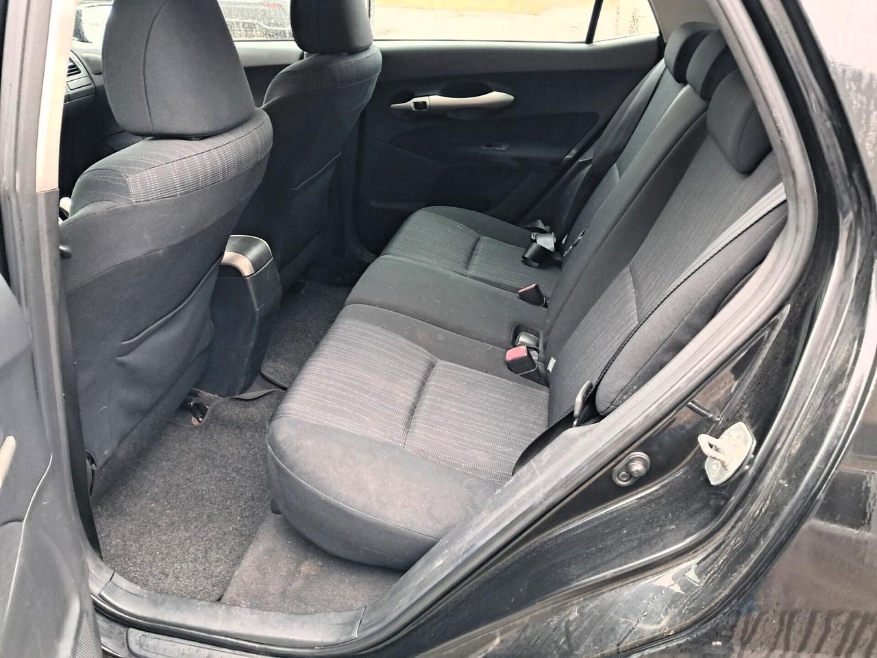 Toyota Auris 1.4 D-4D 5 porte Sol