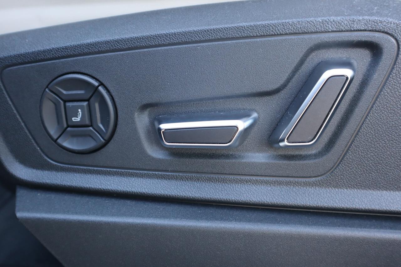 e-tron 55 Quattro 408 CV TETTO APRIBILE 360° MATRIX HEAD-UP BANG&OLUFSEN 21"