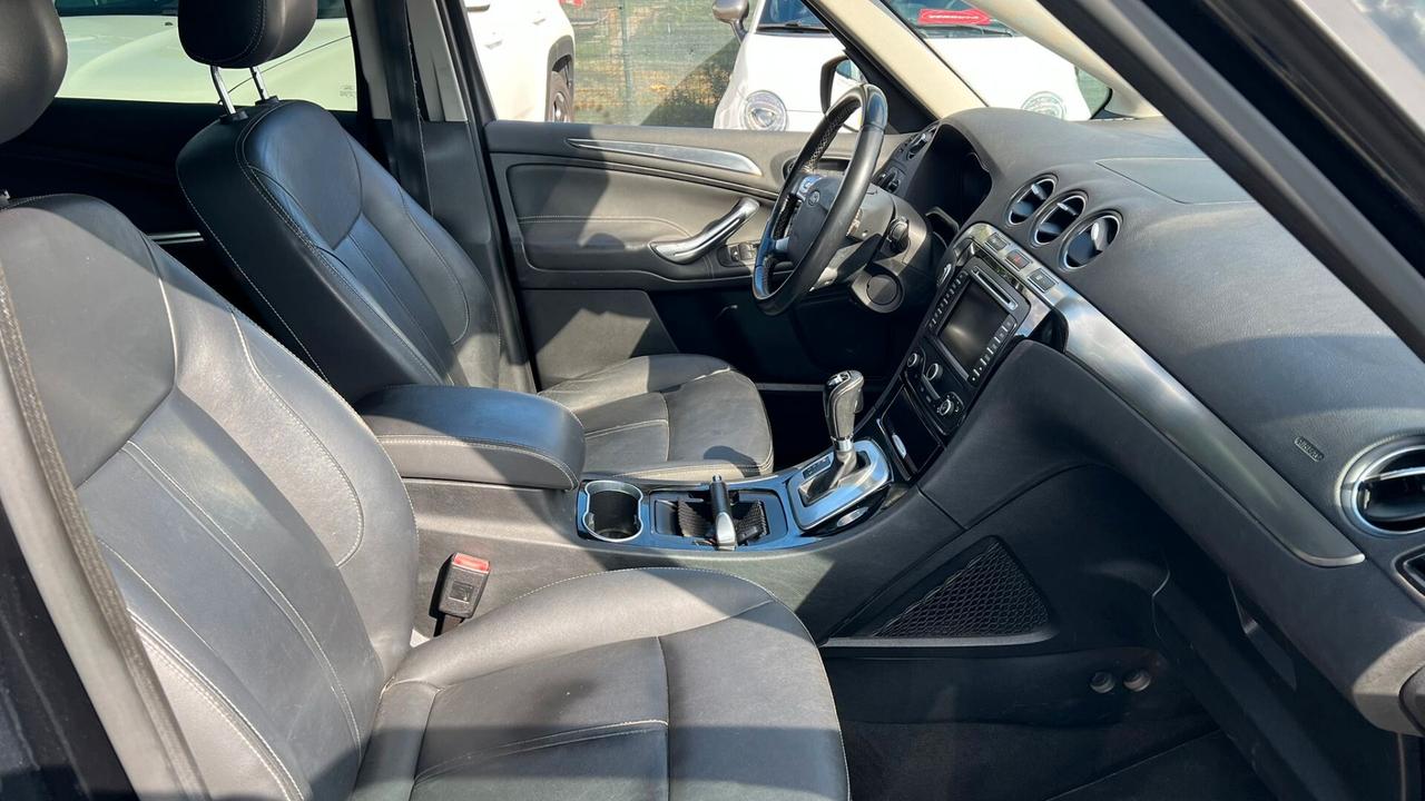 Ford S-Max 2.0 TDCi 140CV Powershift 7 posti Business Nav