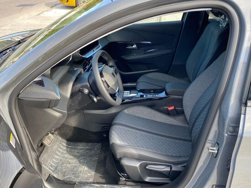 Peugeot 208 Allure Hybrid 110 e-DCS6 auto