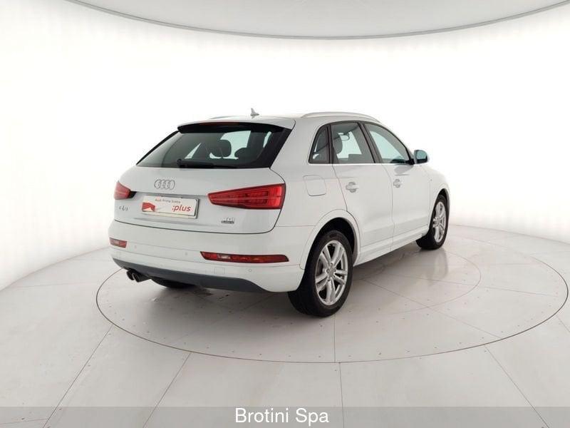 Audi Q3 2.0 TDI 150 CV quattro S tronic Sport