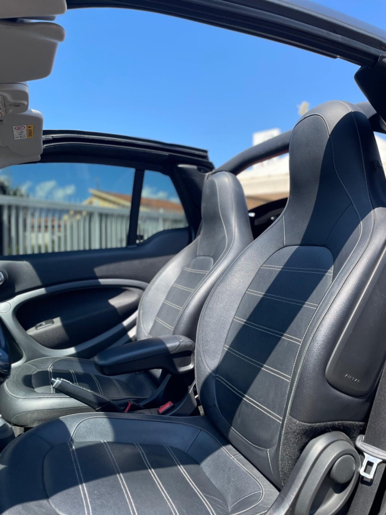 Smart ForTwo 90 0.9 Turbo twinamic cabrio Brabus edition
