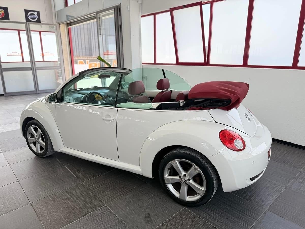 Volkswagen New Beetle Redlimited 1.9 TDI 105cv Cabrio 2010