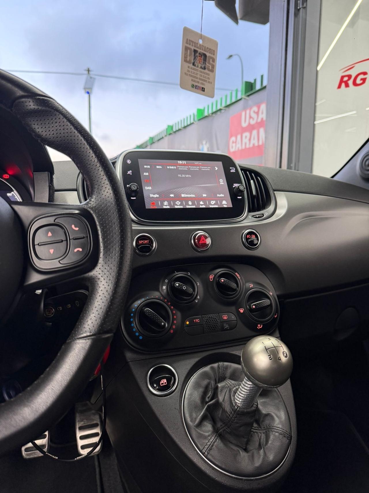Abarth 595 1.4 Turbo T-Jet 165 CV Turismo