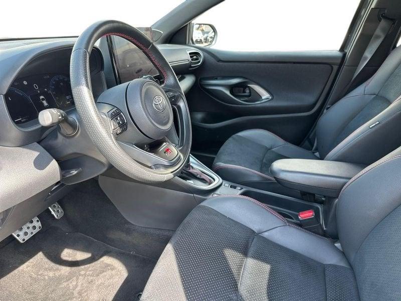 Toyota Yaris 1.5 Hybrid 130 GR Sport E-CVT