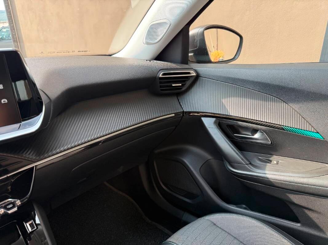 Peugeot 2008 1.5 bluehdi Allure s&s 130cv eat8