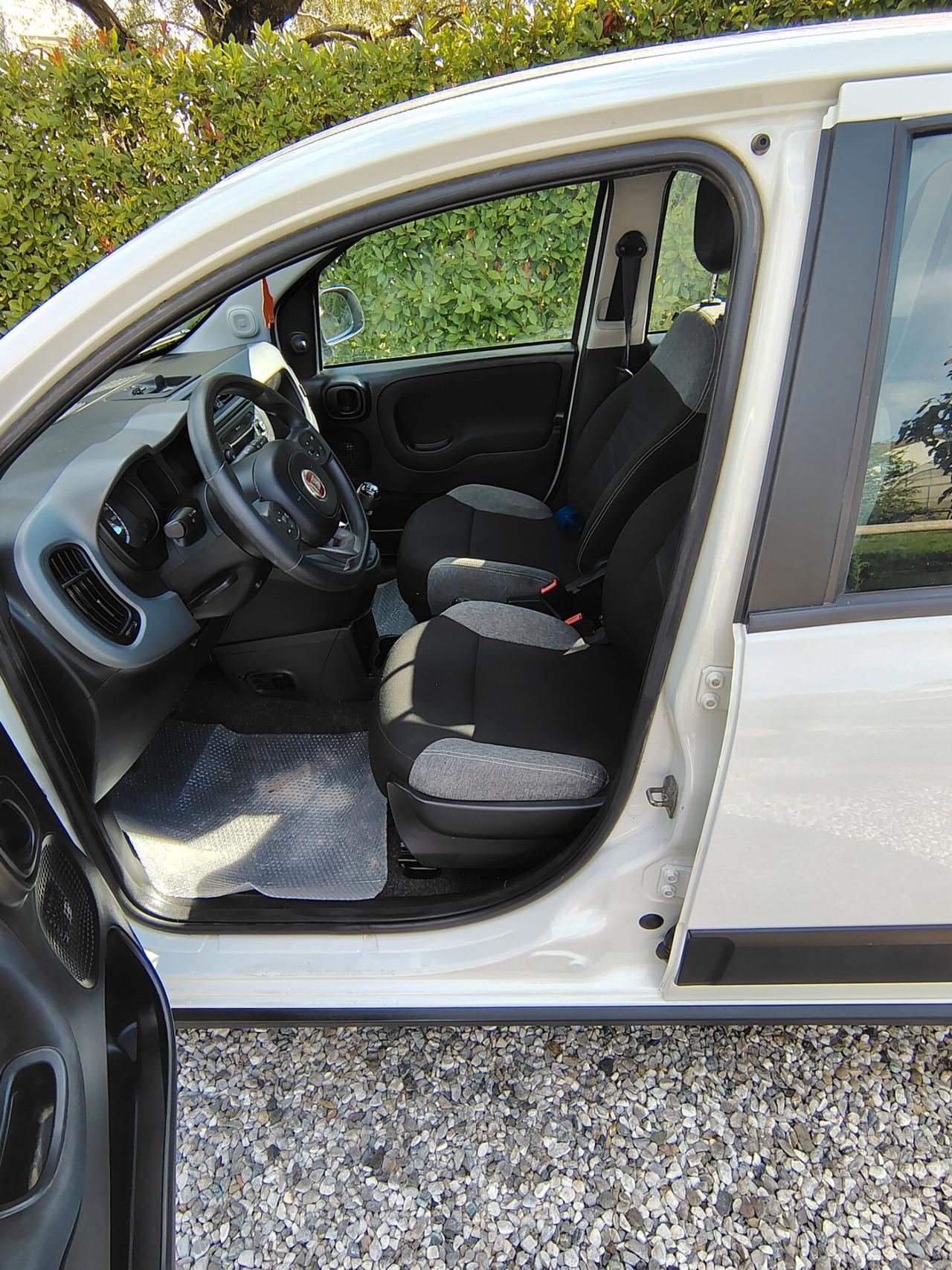 Fiat Panda 1.0 GSE S&S Hybrid Street Van 4 posti