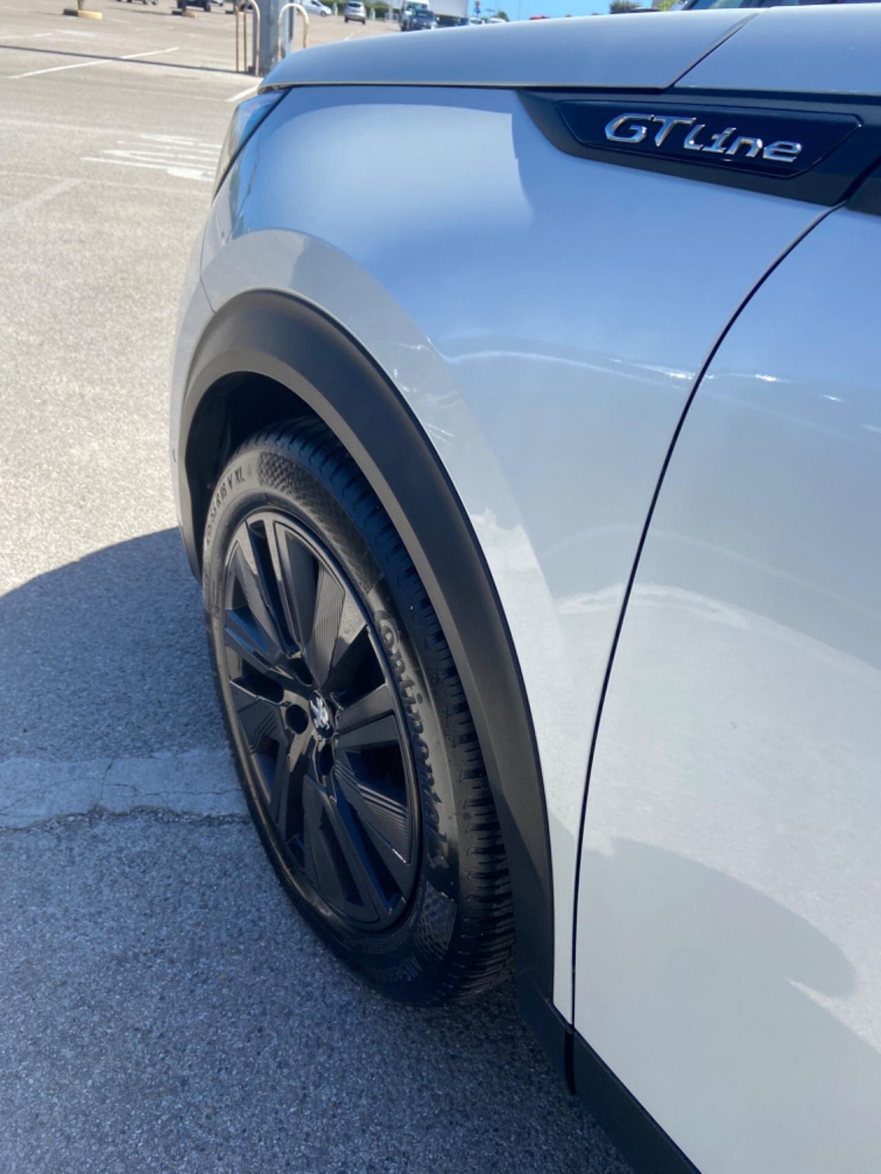 Peugeot 2008 1.5 HDI 130 EAT8 Navi Pack Tetto introvabile