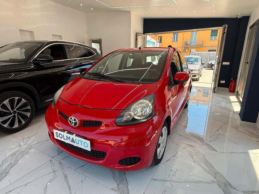 Toyota Aygo TOYOTA AYGO 1.0 Sol Red Edition 5p AUTOMATICA