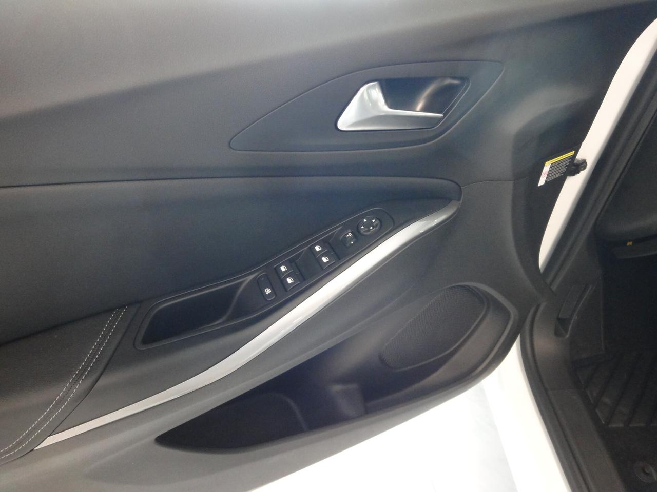 OPEL GRANDLAND ULTIMATE 1.5d 130cv/96kw AT8 Cambio Automatic - Fari Led Matrix - NAVY