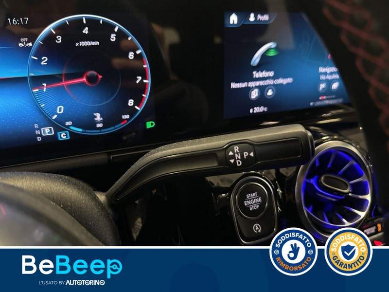 Mercedes-Benz GLA 180 PREMIUM AUTO