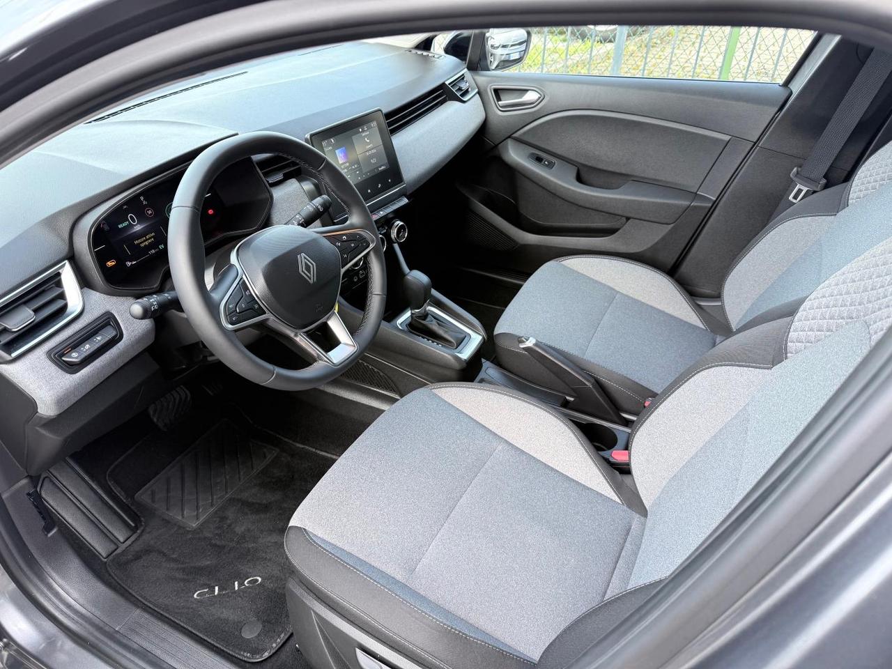 Renault Clio 1.6 E-Tech full hybrid Evolution 145cv