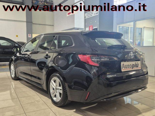 TOYOTA Corolla Touring Sports 1.8 Hybrid Business