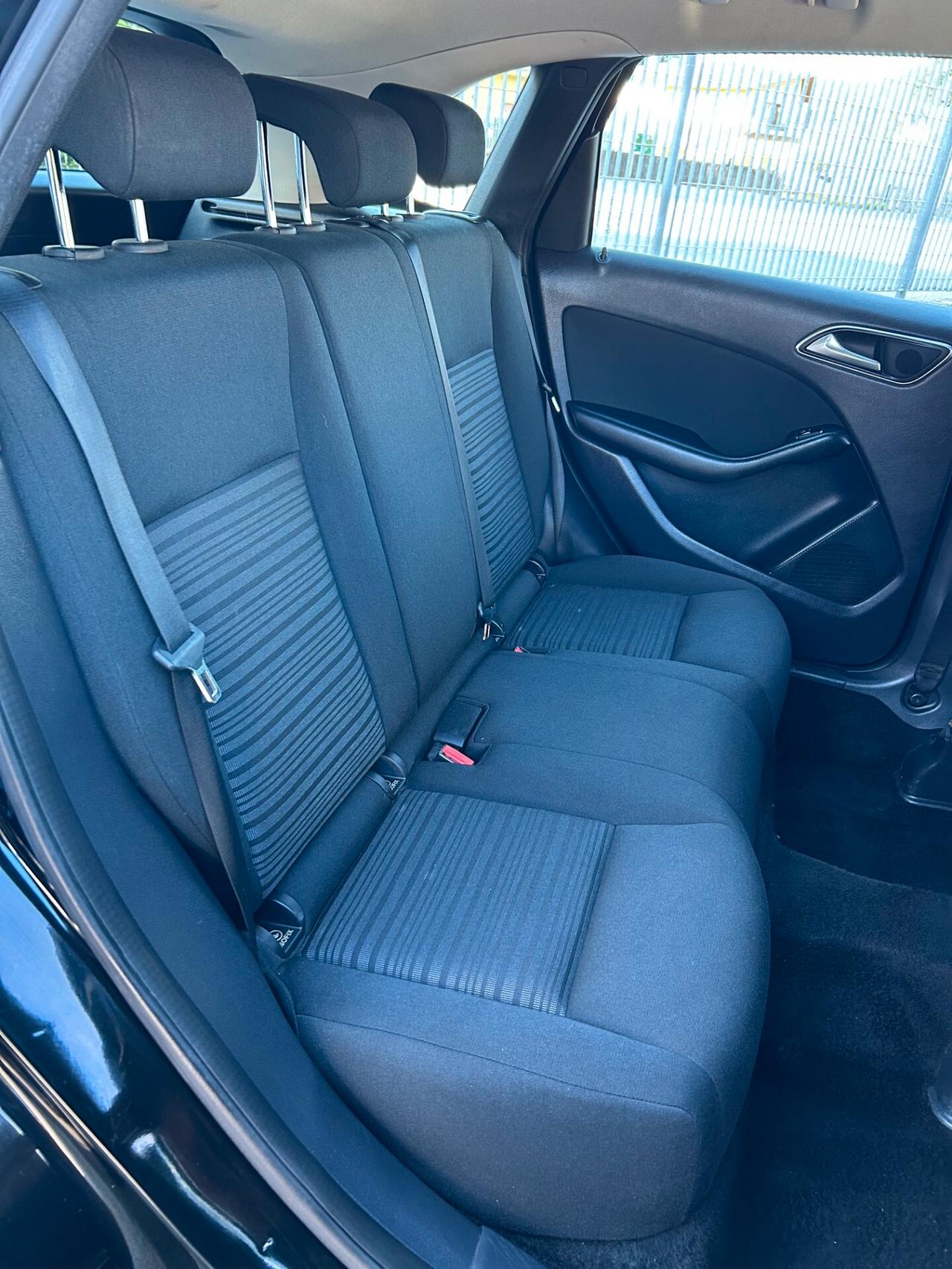 Mercedes-benz B 180 CDI Executive 1.5 diesel 109cv