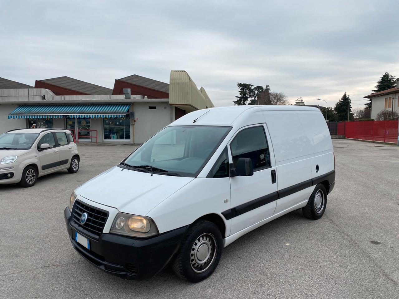 Fiat Scudo 2.0 JTD TESTATA DA FARE!!!