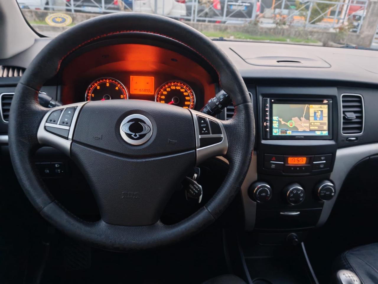 Ssangyong Korando 2.0Diesel 175cv