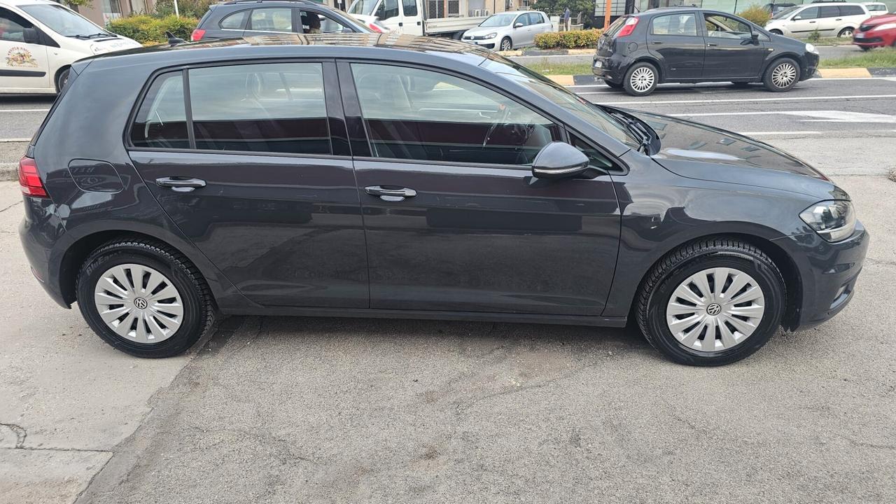 Volkswagen Golf 7 1.6 DIESEL 90 CV NEOPATENTATI